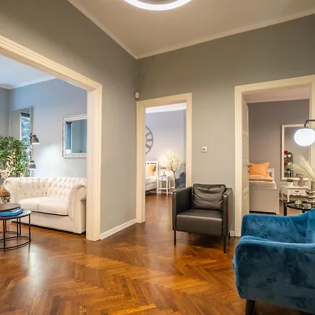 Апартаменты Vip Vitosha 69 Blvd 3 Bdrm - Location