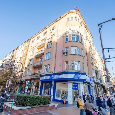 Vip Vitosha 69 Blvd 3 Bdrm - Location Апартаменты София