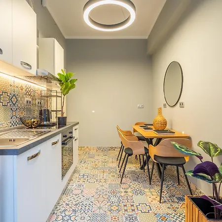 Апартаменты Vip Vitosha 69 Blvd 3 Bdrm - Location София