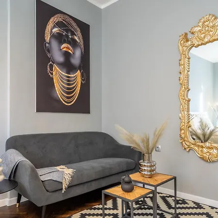 Апартаменты Vip Vitosha 69 Blvd 3 Bdrm - Location *