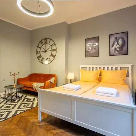 Vip Vitosha 69 Blvd 3 Bdrm - Location София
