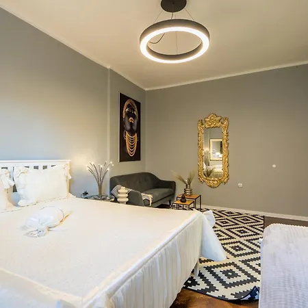 Vip Vitosha 69 Blvd 3 Bdrm - Location София