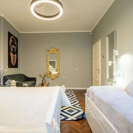 Vip Vitosha 69 Blvd 3 Bdrm - Location София