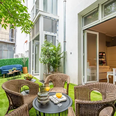 Vip Vitosha 69 Blvd 3 Bdrm - Location Lägenhet *